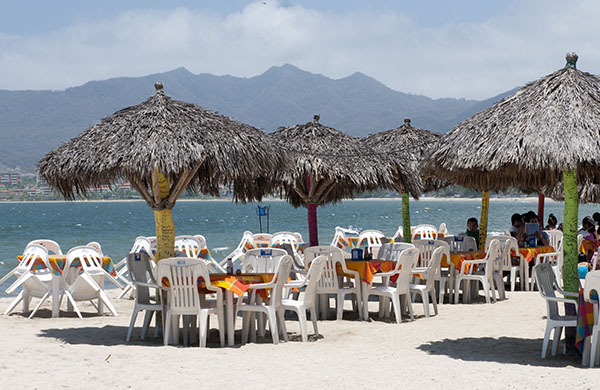 Bucerias Beach Bucerias Beach
Photo by Doug Wise