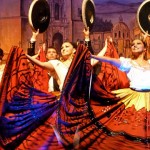 Dancers at the Ballet Folklorico Dancers at the Ballet Folklorico